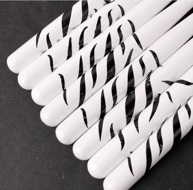 8 Pcs/Set Nail Art Design Brus - đánh giá và giá Nail Art Zebra Design