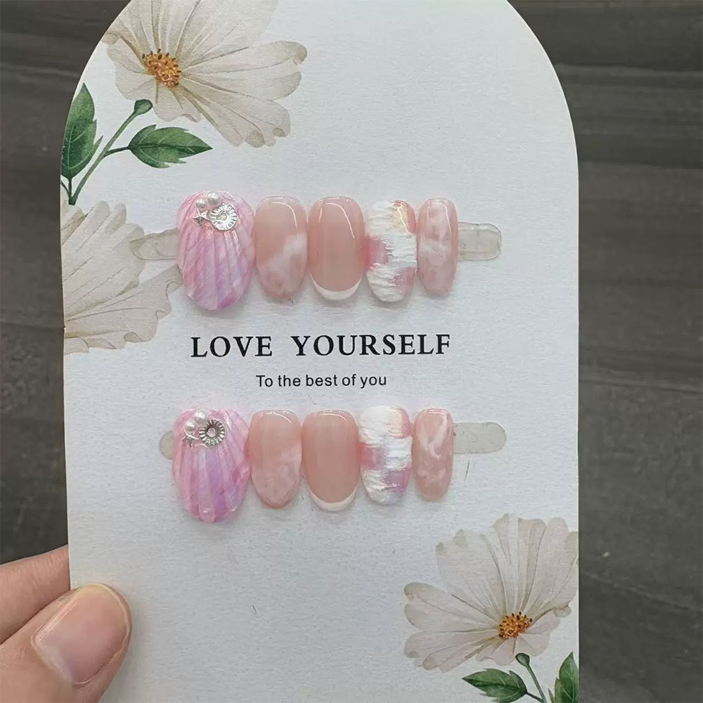 Gentle Elegant Hand Drawn Flow - đánh giá và giá Nail Art Elegant