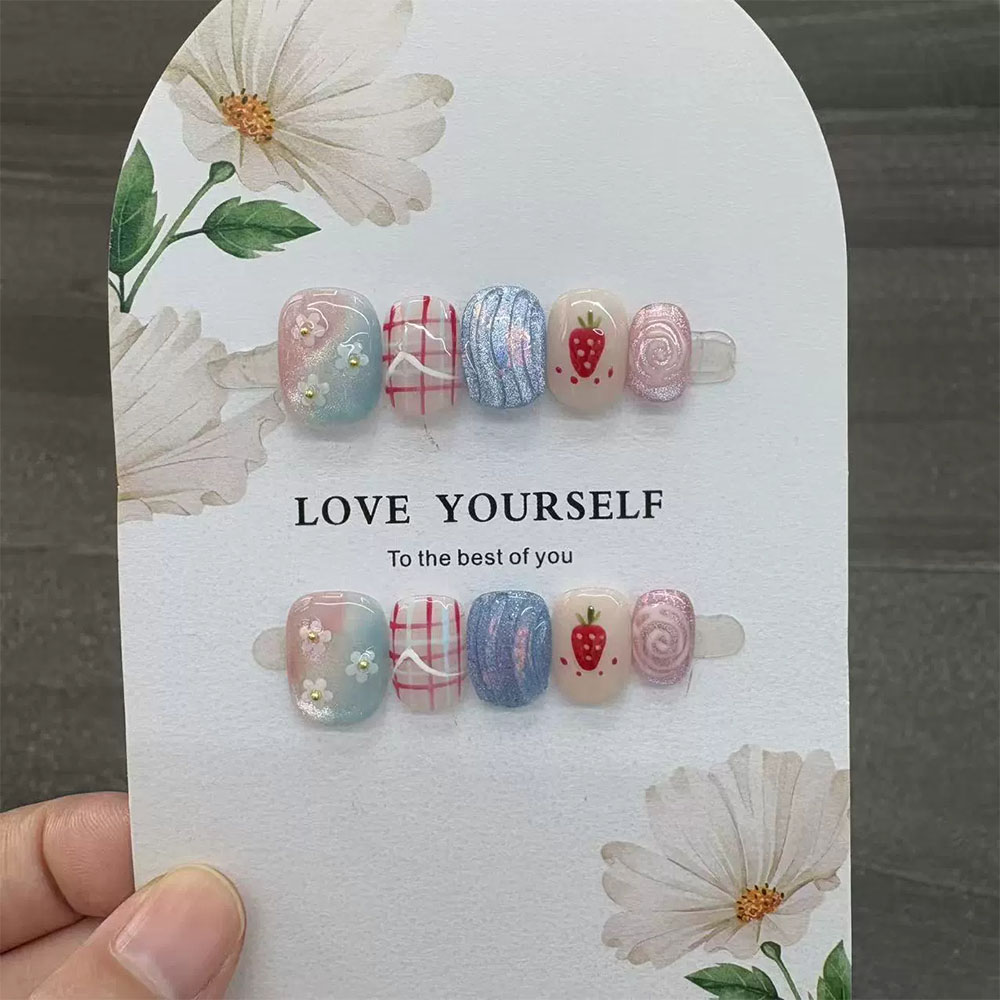 Gentle Elegant Hand Drawn Flow - đánh giá và giá Nail Art Elegant
